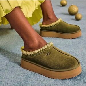 UGG W TAZZ Burnt Olive slippers platform